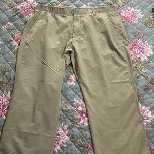 Men’s Under armour golf pants